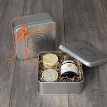 Load image into Gallery viewer, VEGAN FACIAL CLEANSING GIFT BOX
